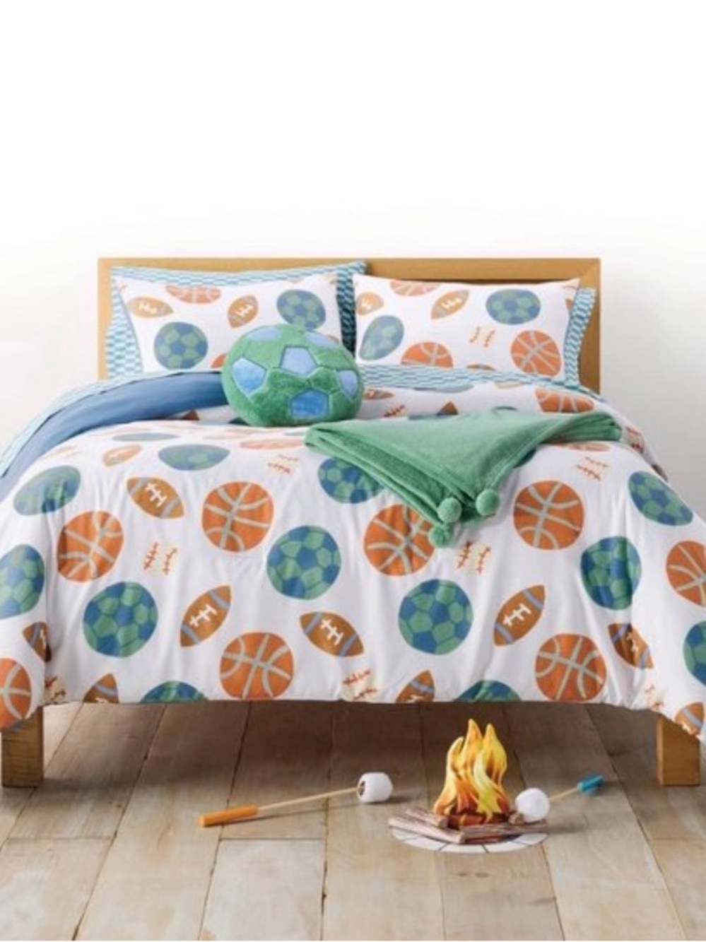 Pillowfort Sports Ball Duvet Cover - Green & Orange